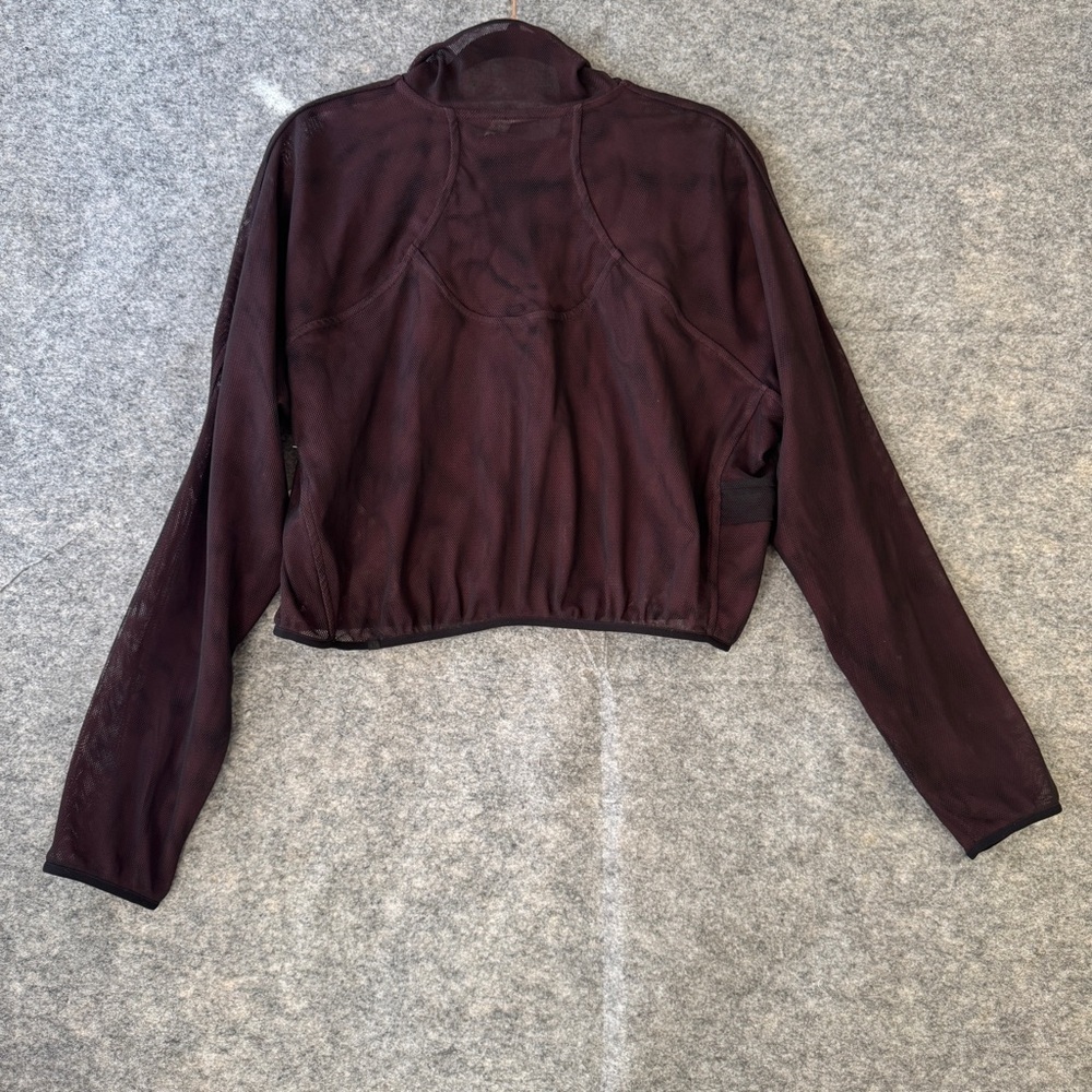 Lululemon Black Red Women's Reversible 1/2 Zip Up Mesh-on-mesh Jacket Size 12 - Picture 10 of 10